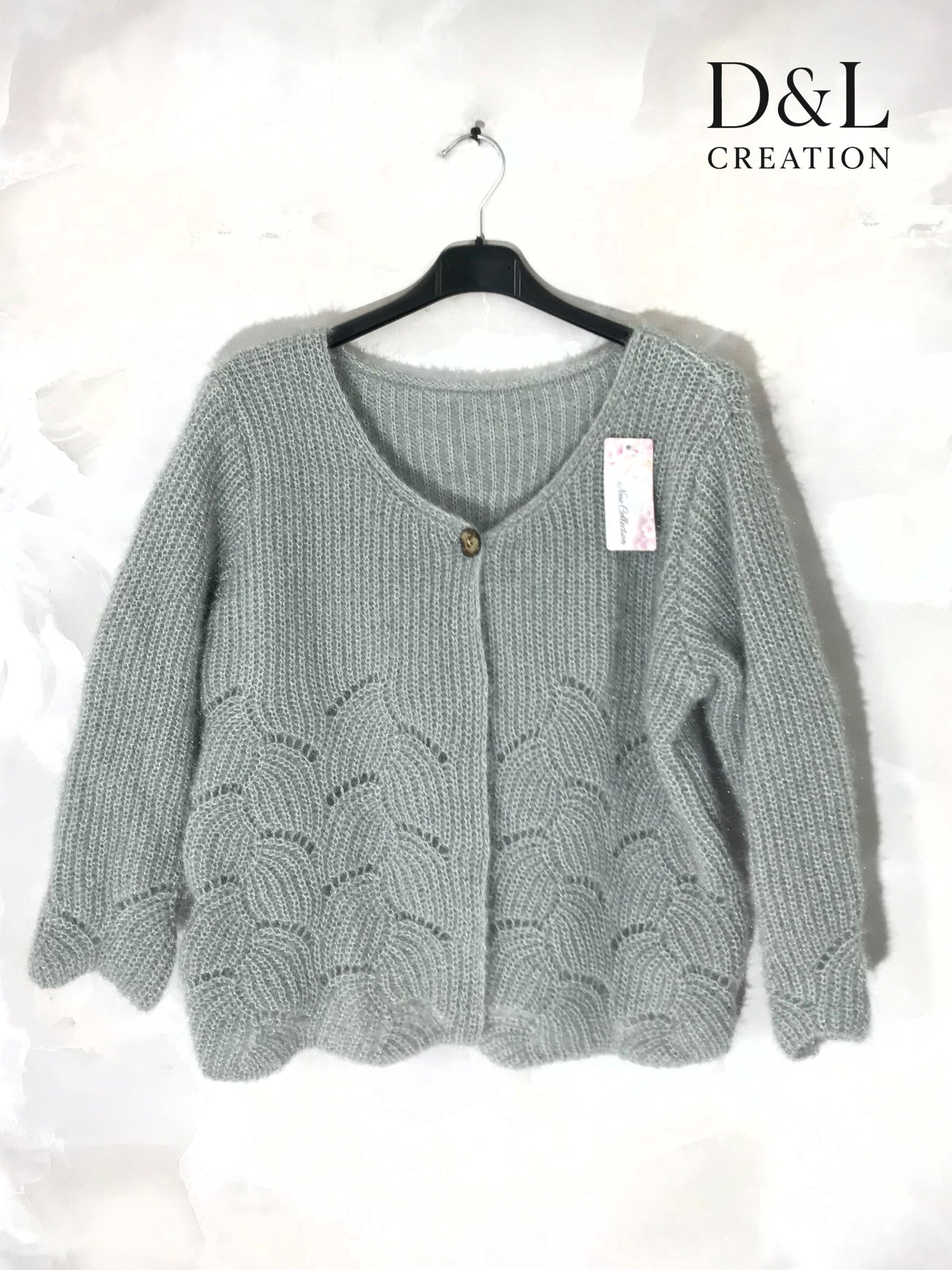 Fluffy cropped cardigan with pattern