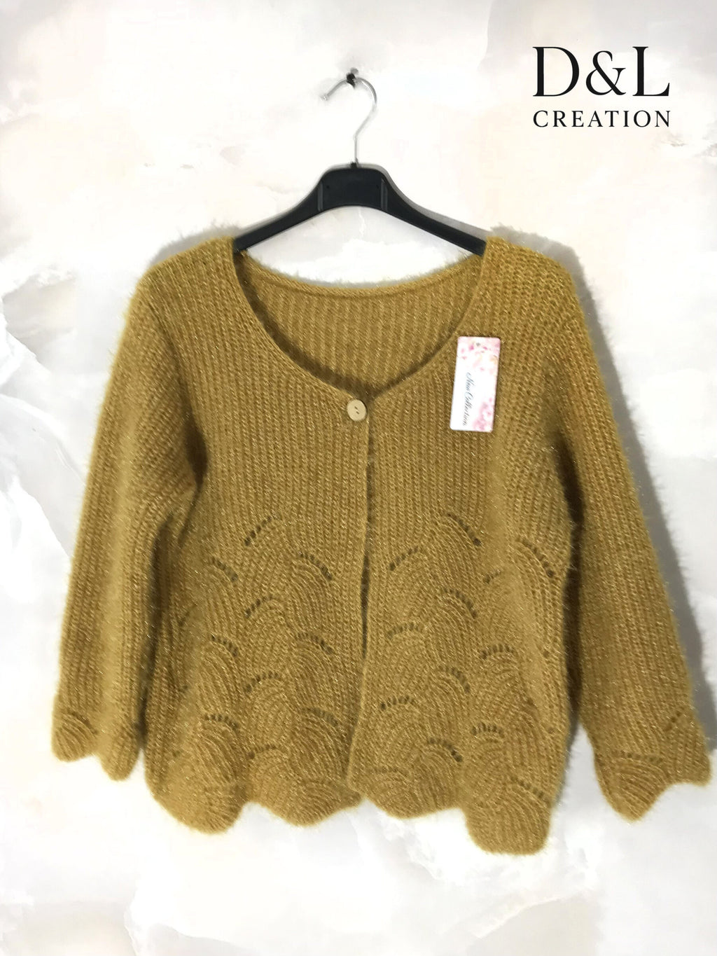Fluffy cropped cardigan with pattern