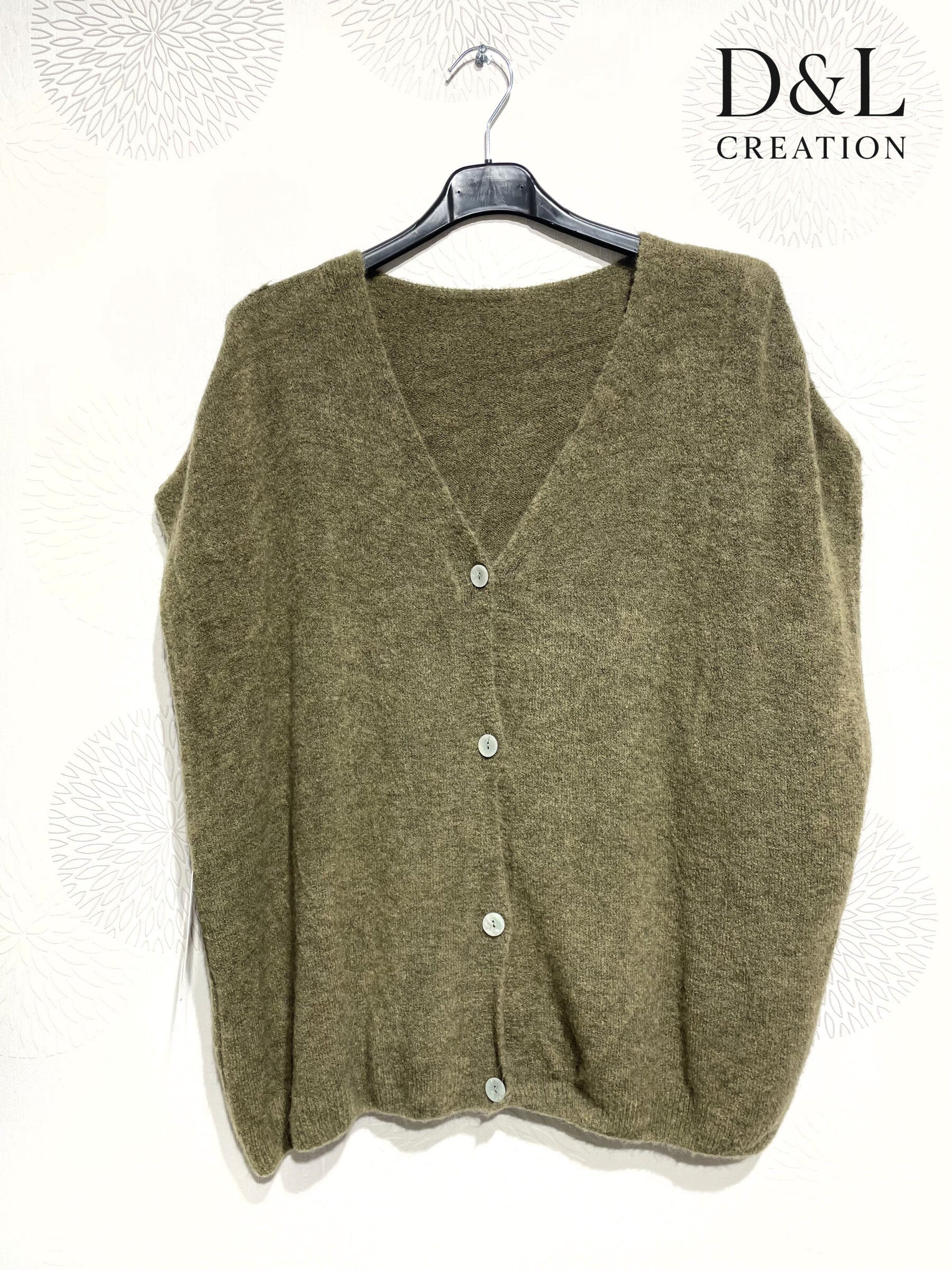 Sleeveless cropped cardigan with alpaca