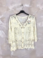 Plus Size Buttoned lace vest size 36 to 42