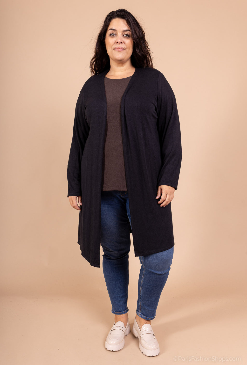 Mjuk lång cardigan med Peace & Love print i Stor Storlek