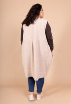 Lång kappa i mjuk kokt ull i Stor Storlek