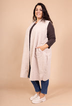 Lång kappa i mjuk kokt ull i Stor Storlek