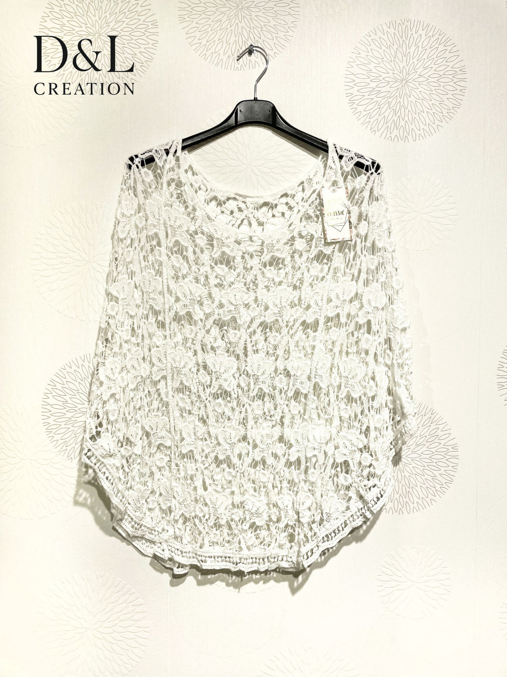 Plus Size Poncho vest in t40 united lace at T52