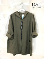 Plus-size sportväst med huva och fickor, storlekar T38 till T54 i Stor Storlek