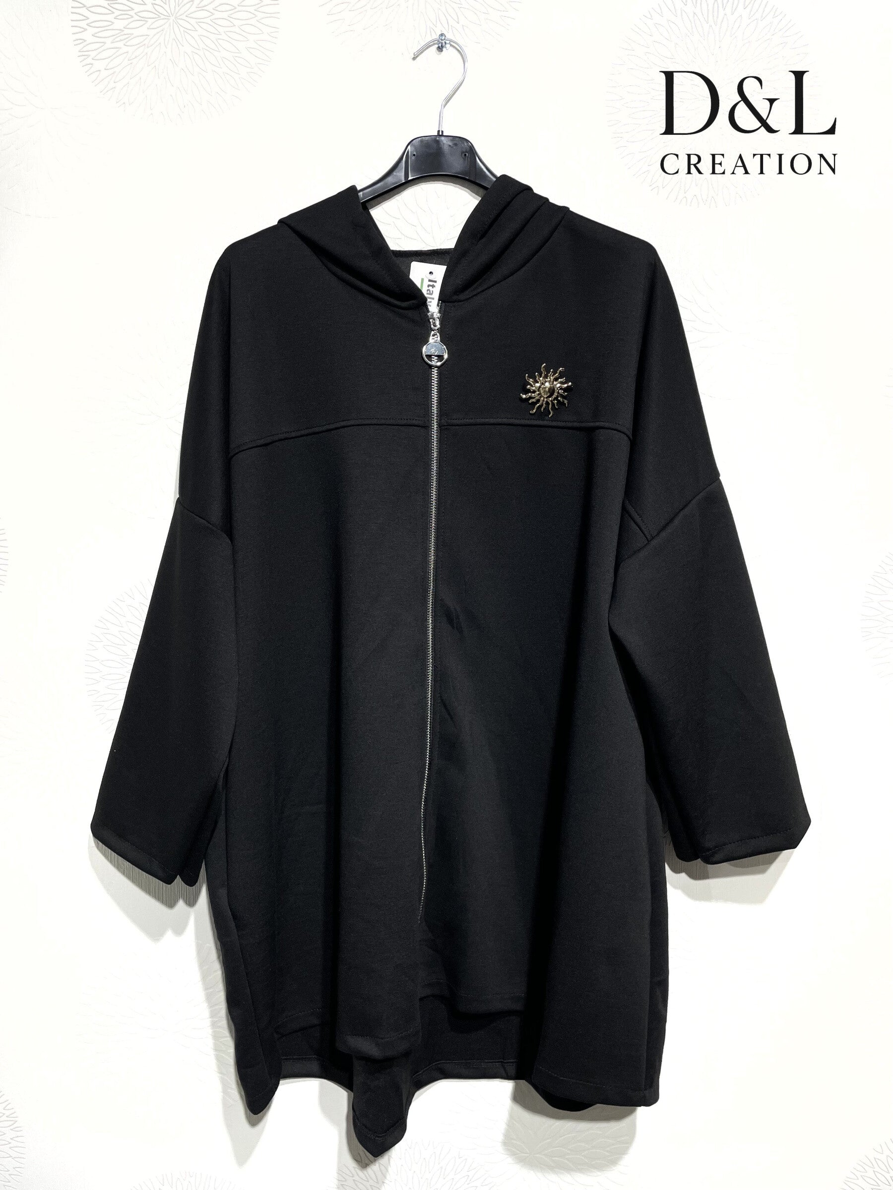 Soft plus-size sportswear cardigan with sun brooch