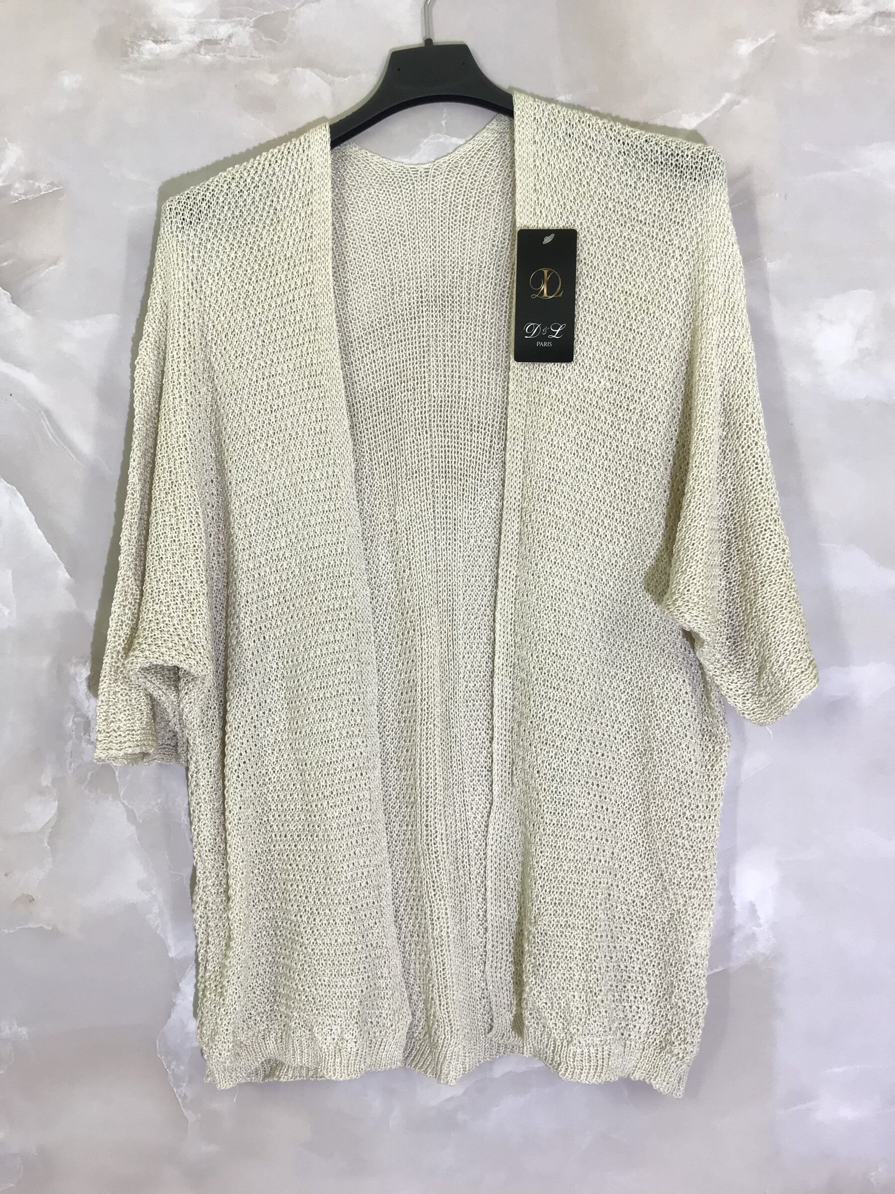 Fine knitted cardigan with half-long sleeves i Stor Storlek