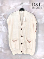 Sleeveless knit vest with pockets sizes 38 to 50 i Stor Storlek