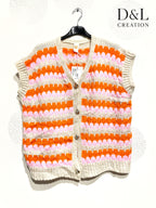 Färgglad ärmlös stickad väst i storlek 38 till 50