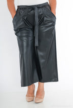 Cropped pants