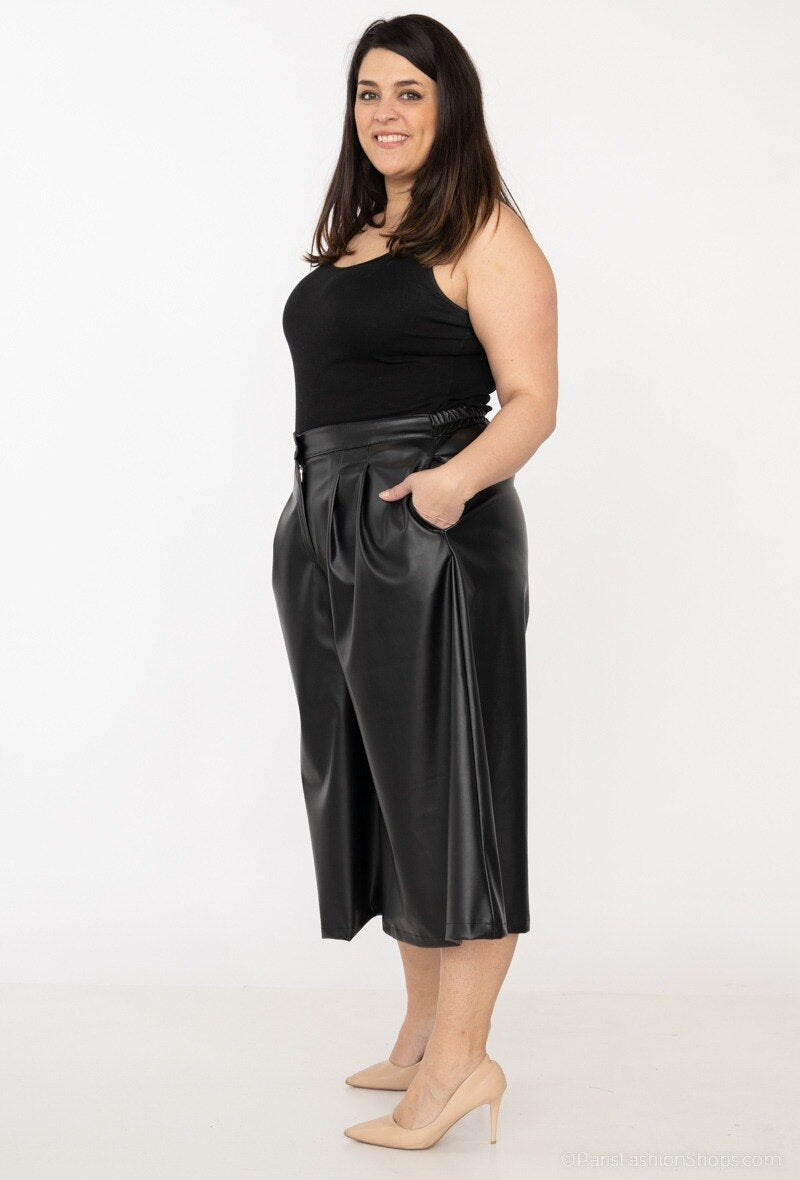 Plus Size Faux Leather Culottes