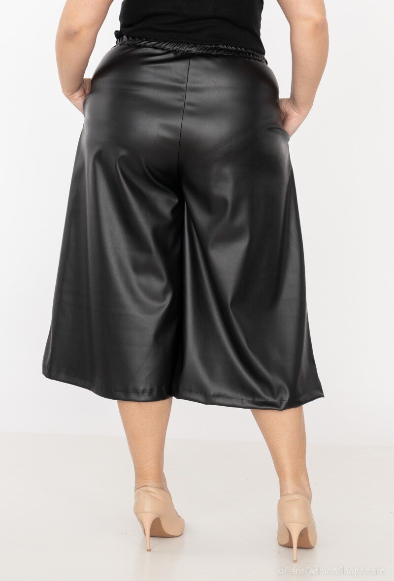 Plus Size Faux Leather Culottes