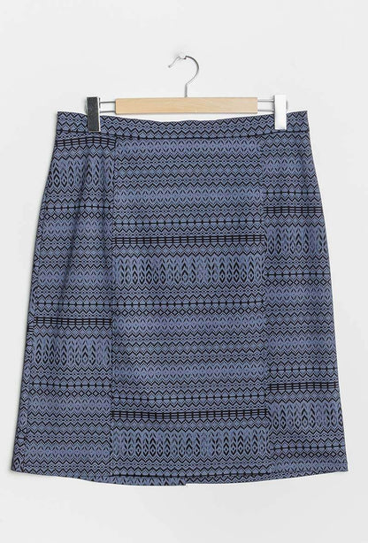 Plus Size Printed skirt