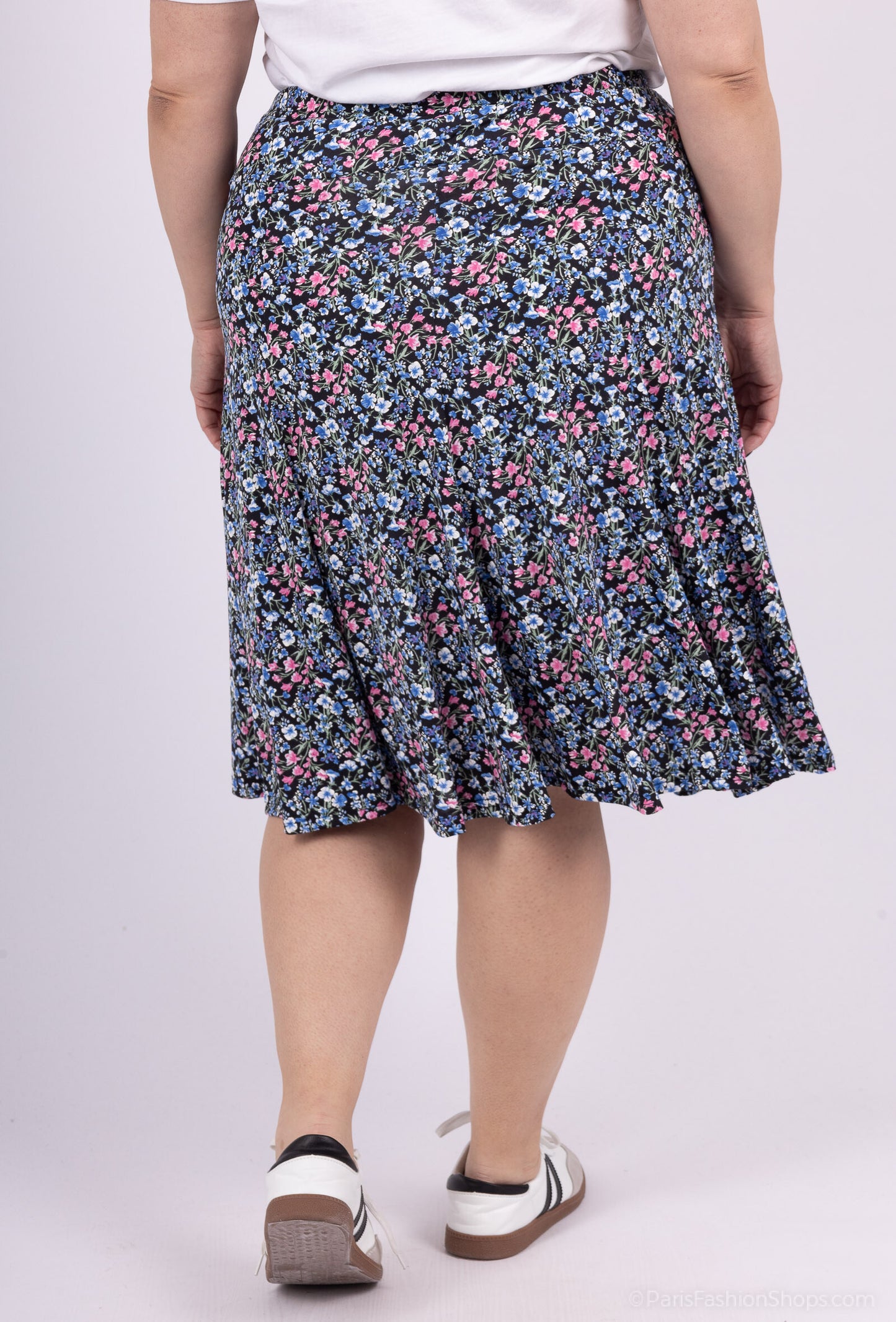 Plus Size Printed Flared Skirt