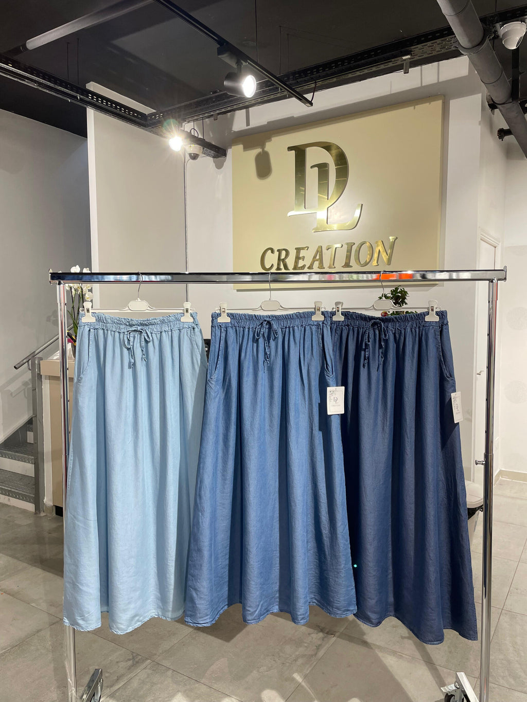 Lång Denim Tencel Kjol i Storlek 38 till 50