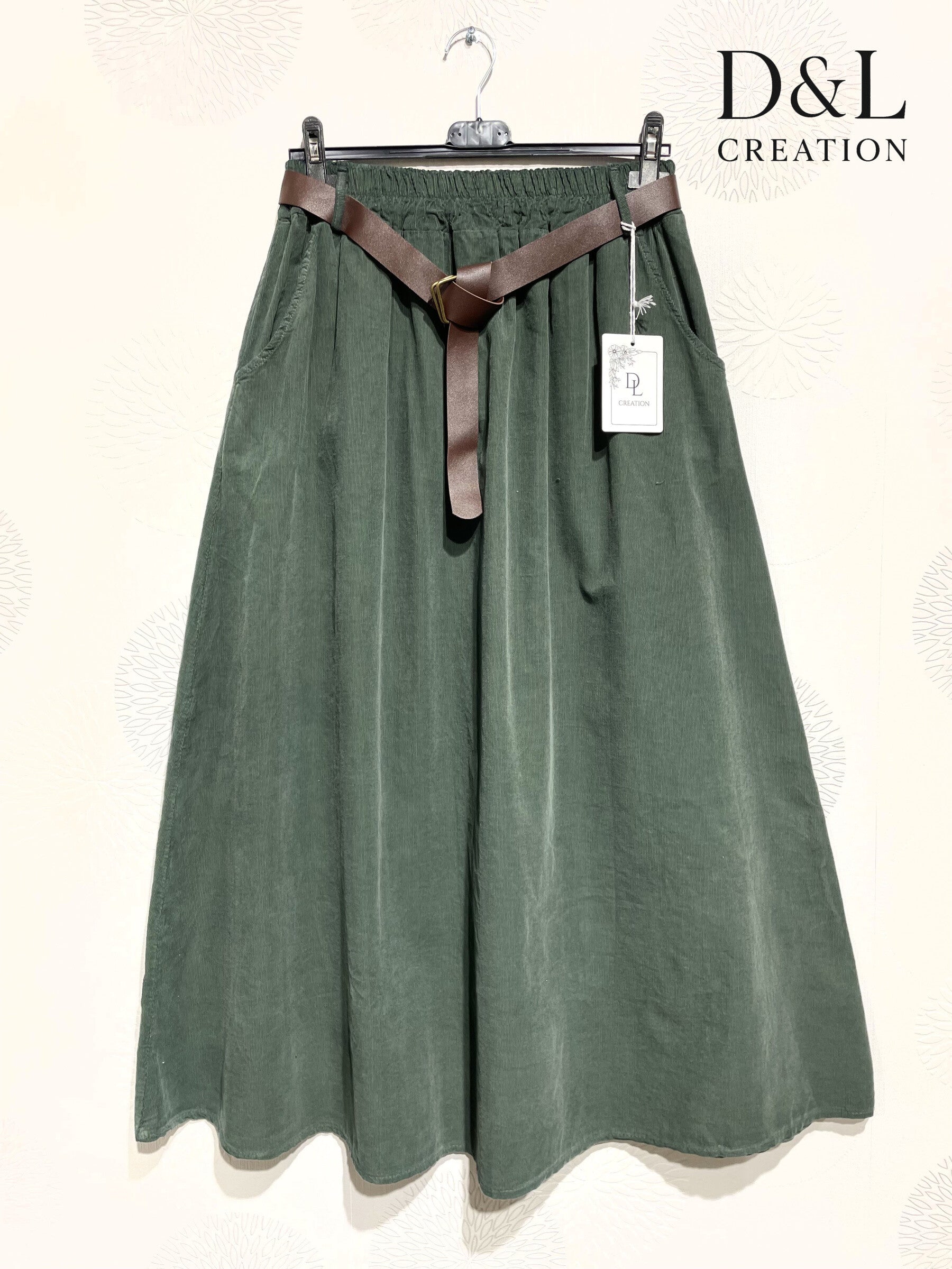 Long velvet skirt 100% cotton sizes 38 to 50 i Stora Storlekar