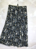 Plus Size Printed pleated skirt
