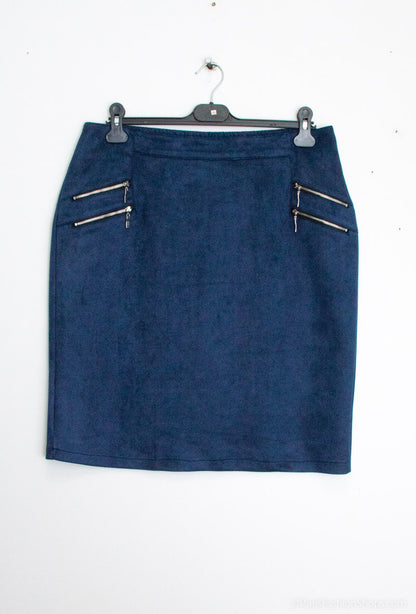 Plus Size Lined suede skirt
