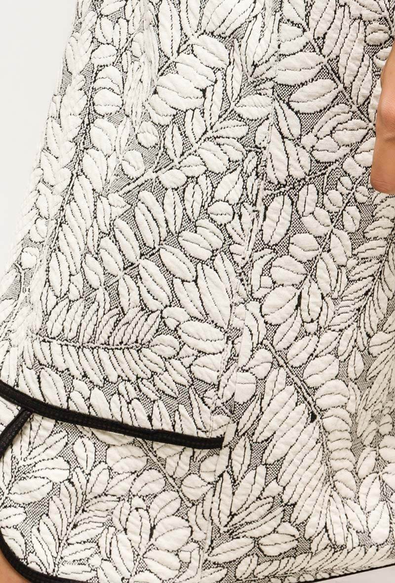 Plus Size Textured Skirt för Stora Storlekar