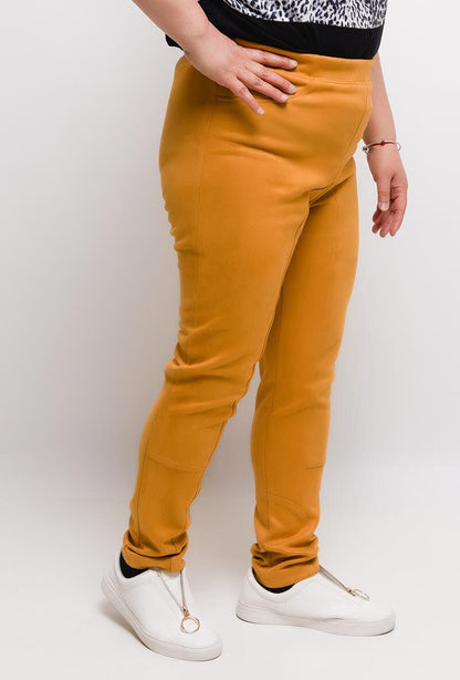 Plus Size Suede Leggings