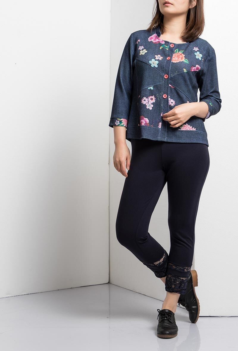 Plus Size Bi-material Leggings with Lace Details