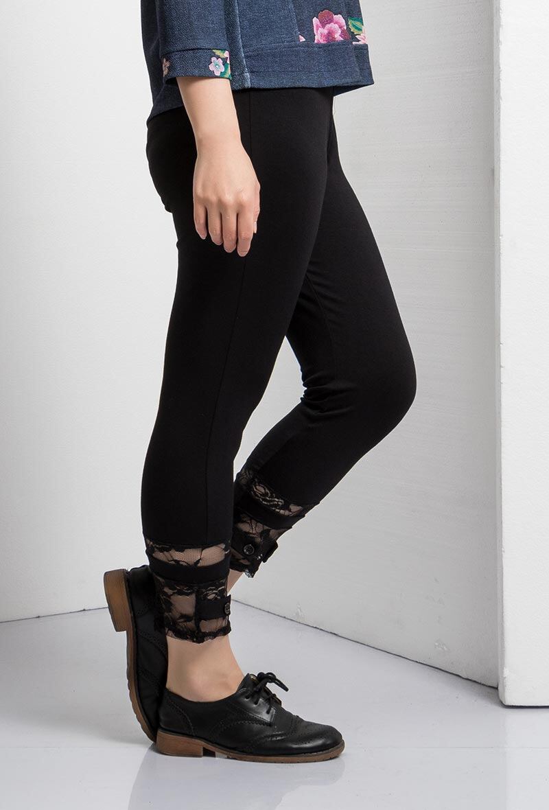 Plus Size Bi-material Leggings med Spetsdetaljer