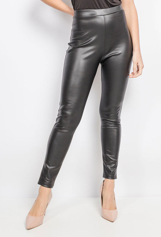 Plus Size Fake Leather Leggings
