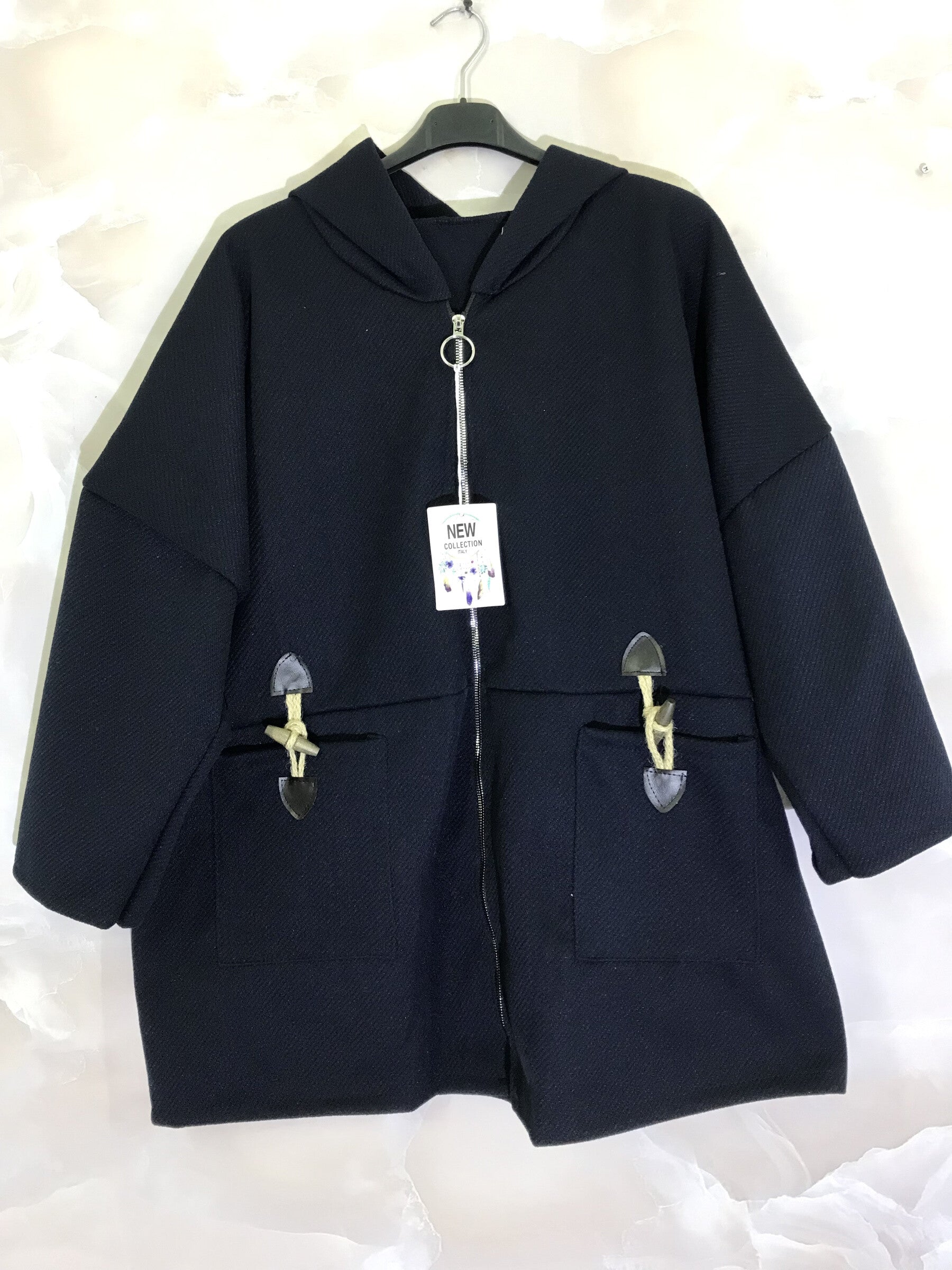 Plus Size Hooded coat with zipper with pockets