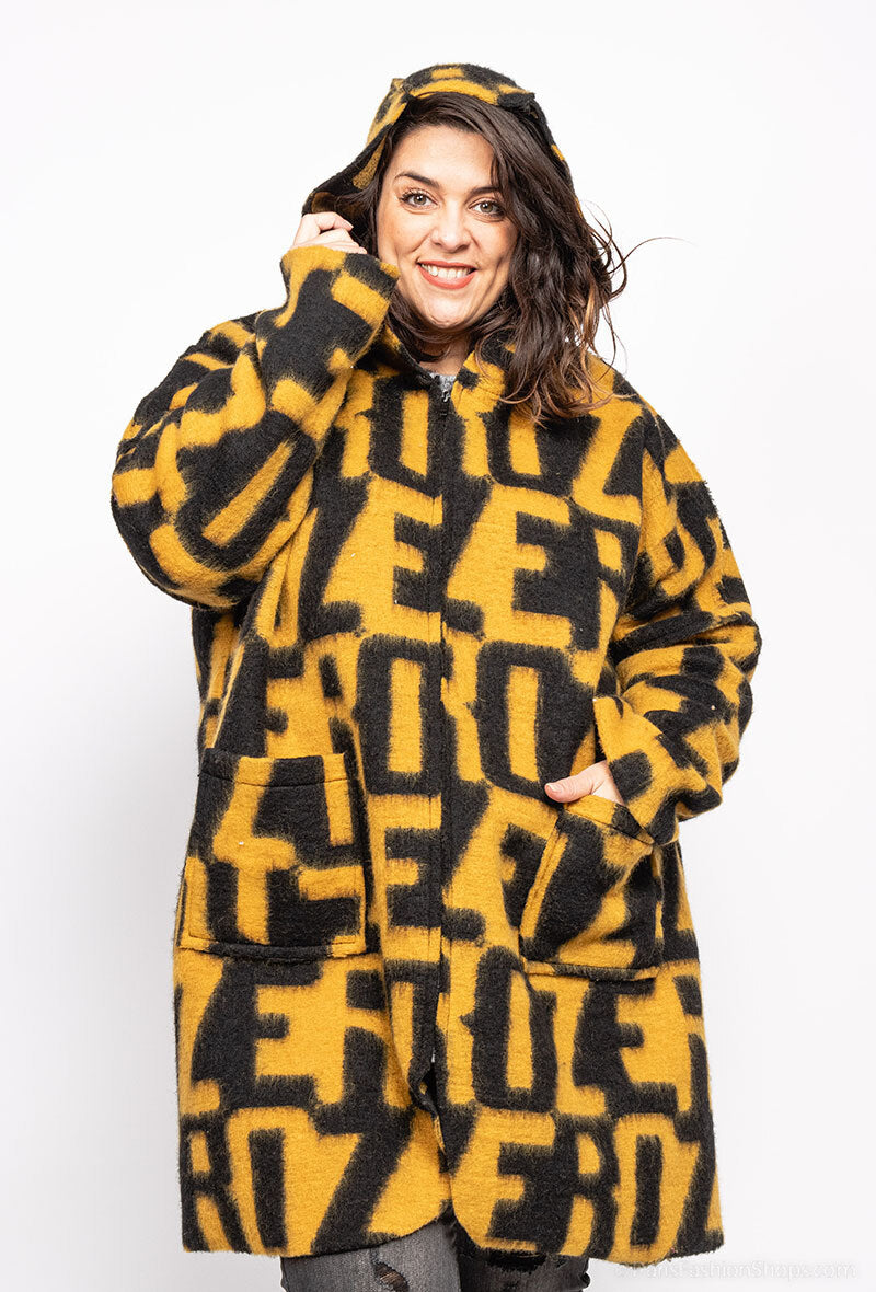 Plus Size Jacka i Ull och Polyester