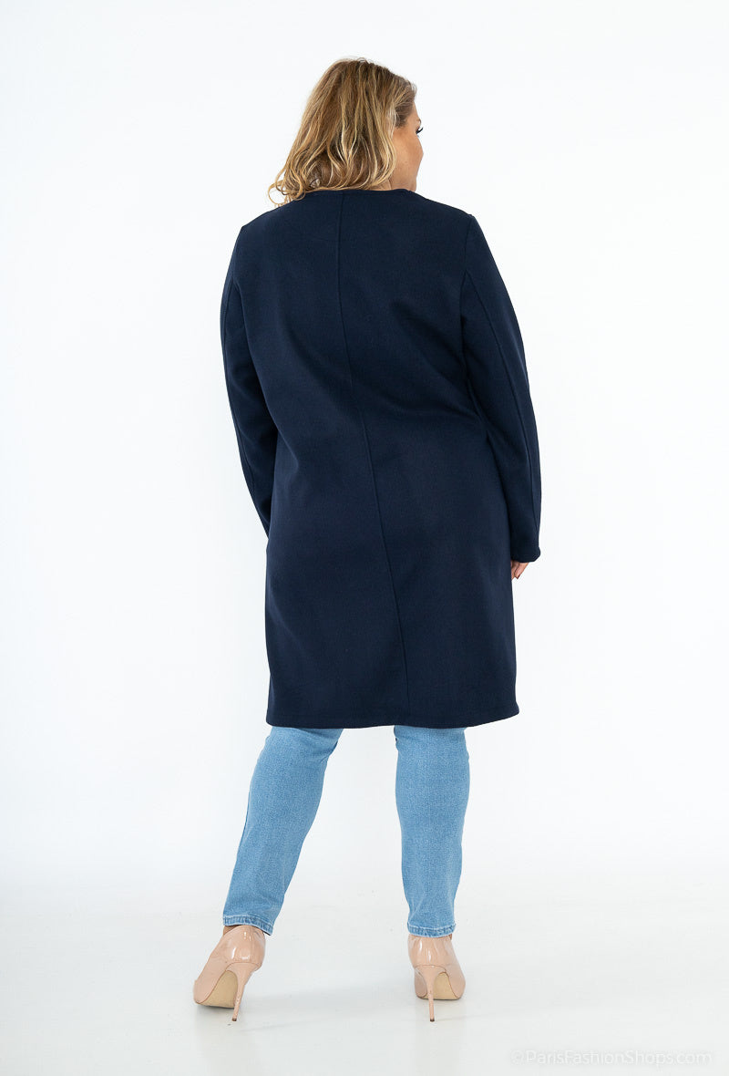 Plus Size Coats with Closure - Fall/Winter 2023/2024