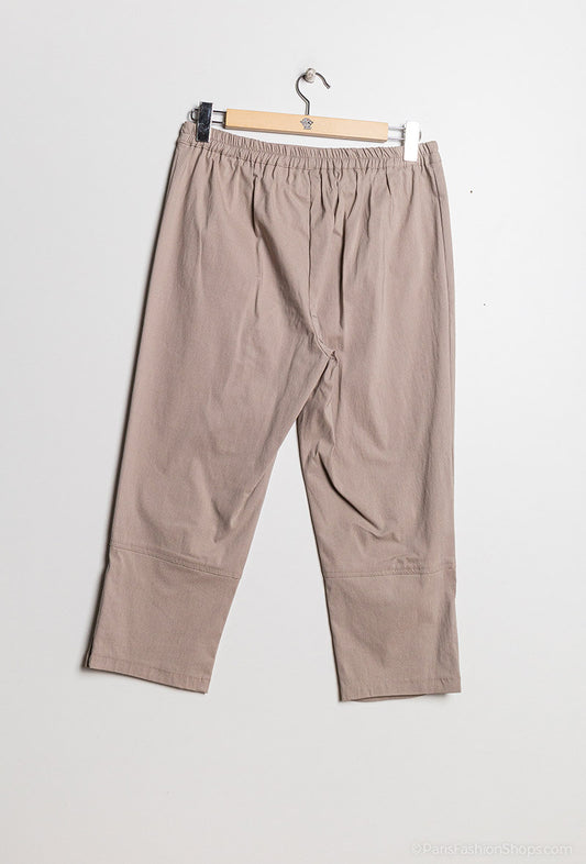 Cropped pants
