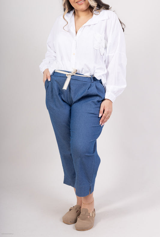 Plus Size Three quarter stretchy denim pants