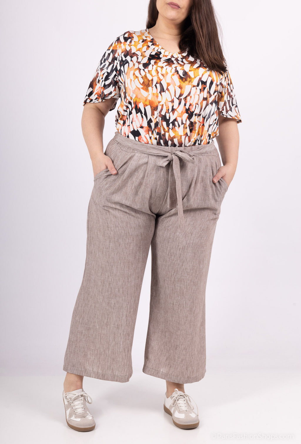 Plus Size Fluid pantacourt evassed with fabric belt like linen in large sizes