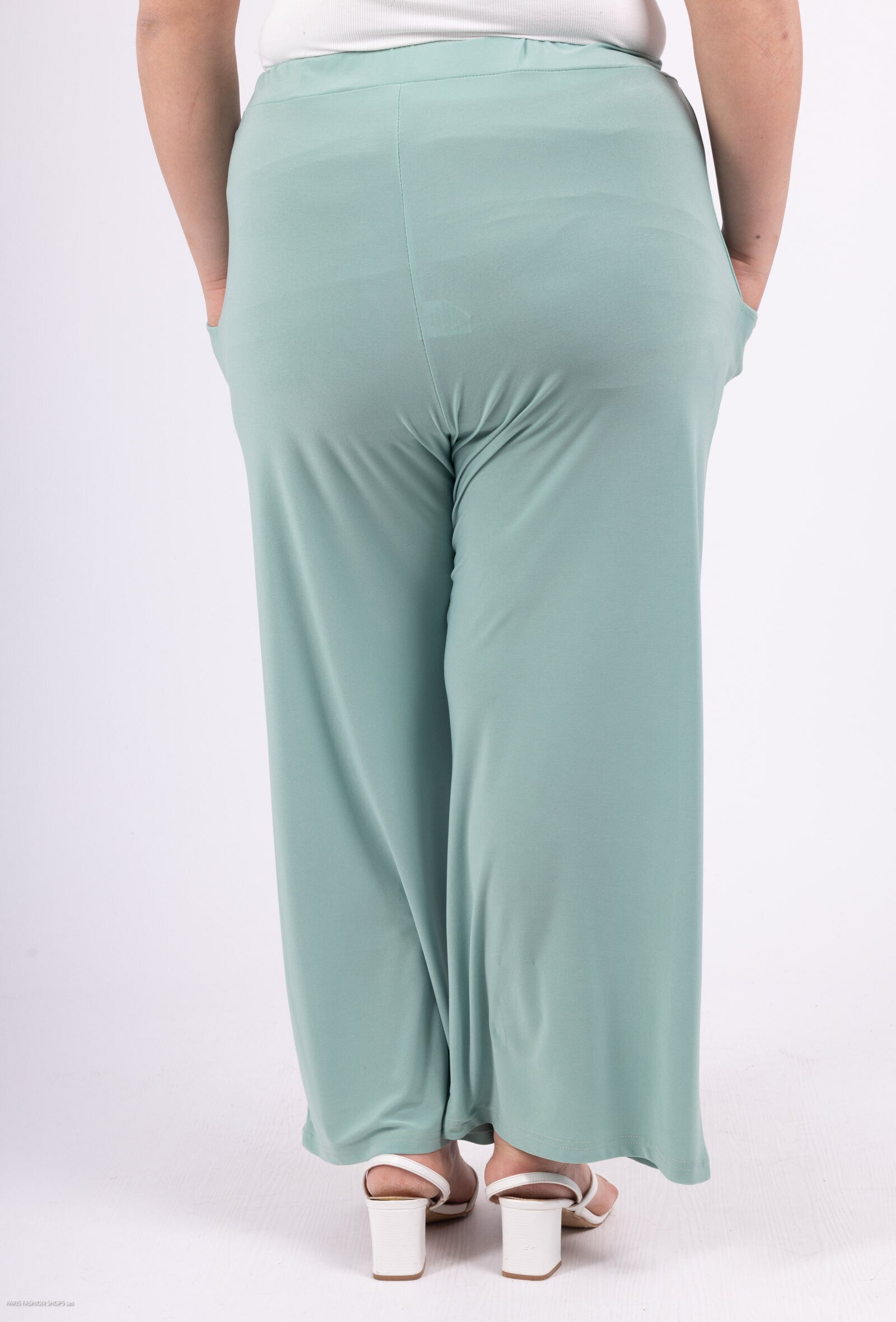 Plus Size Fluid Pantacourt med bälte