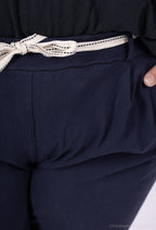 Plus Size Stretchy Cropped Pants