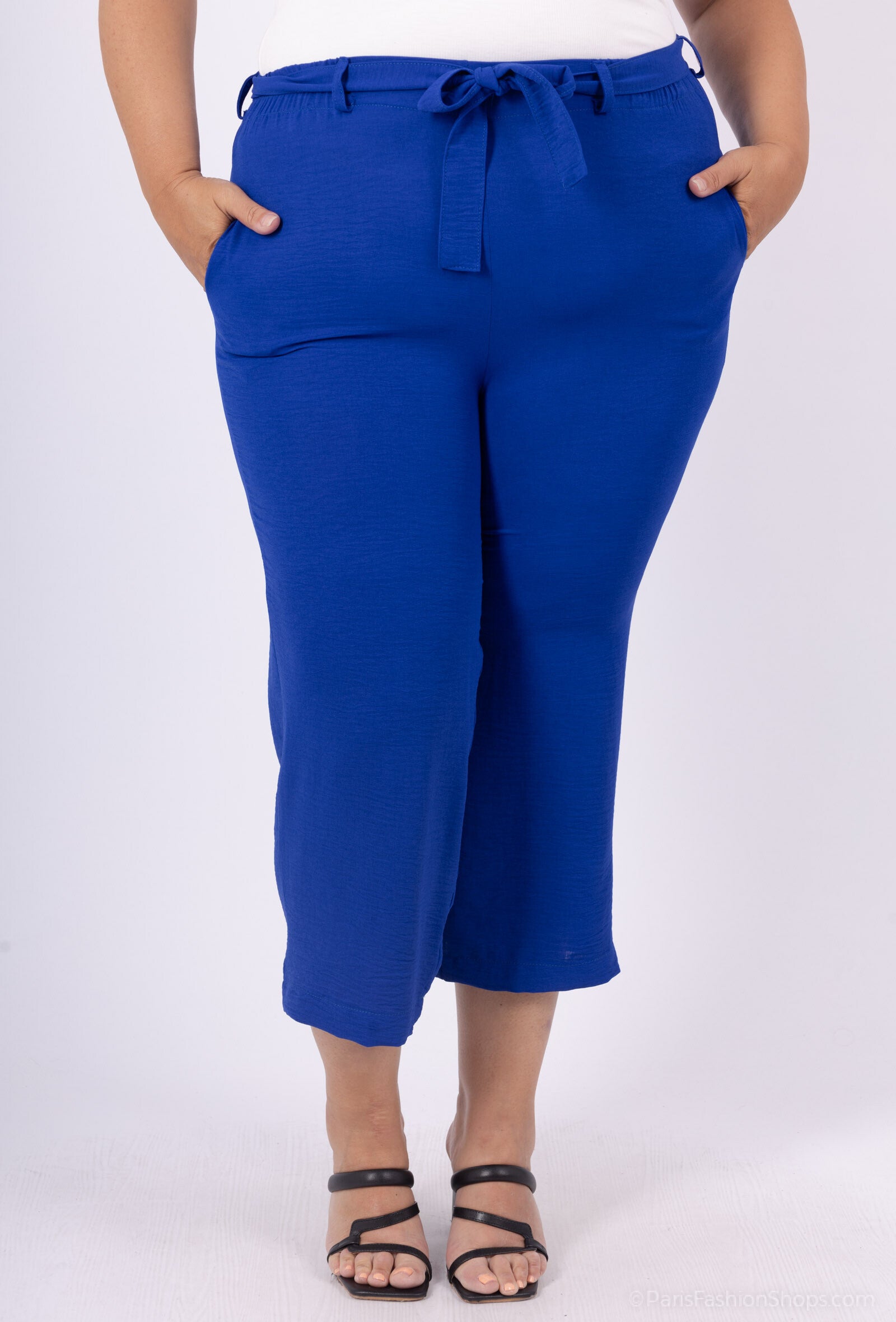Plus Size Capri Byxor med Bälte