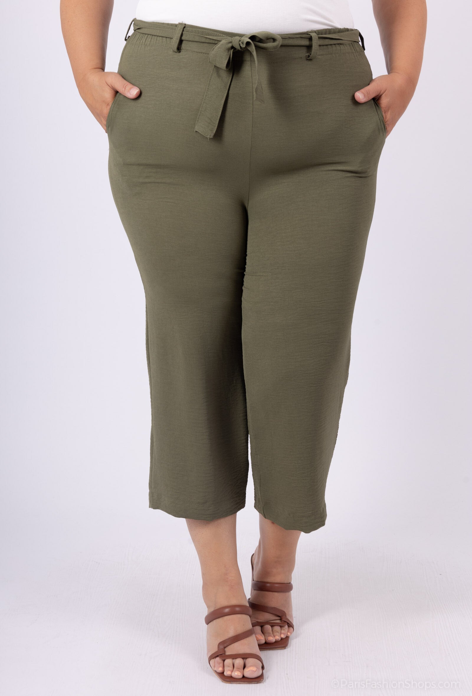 Plus Size Capri pants