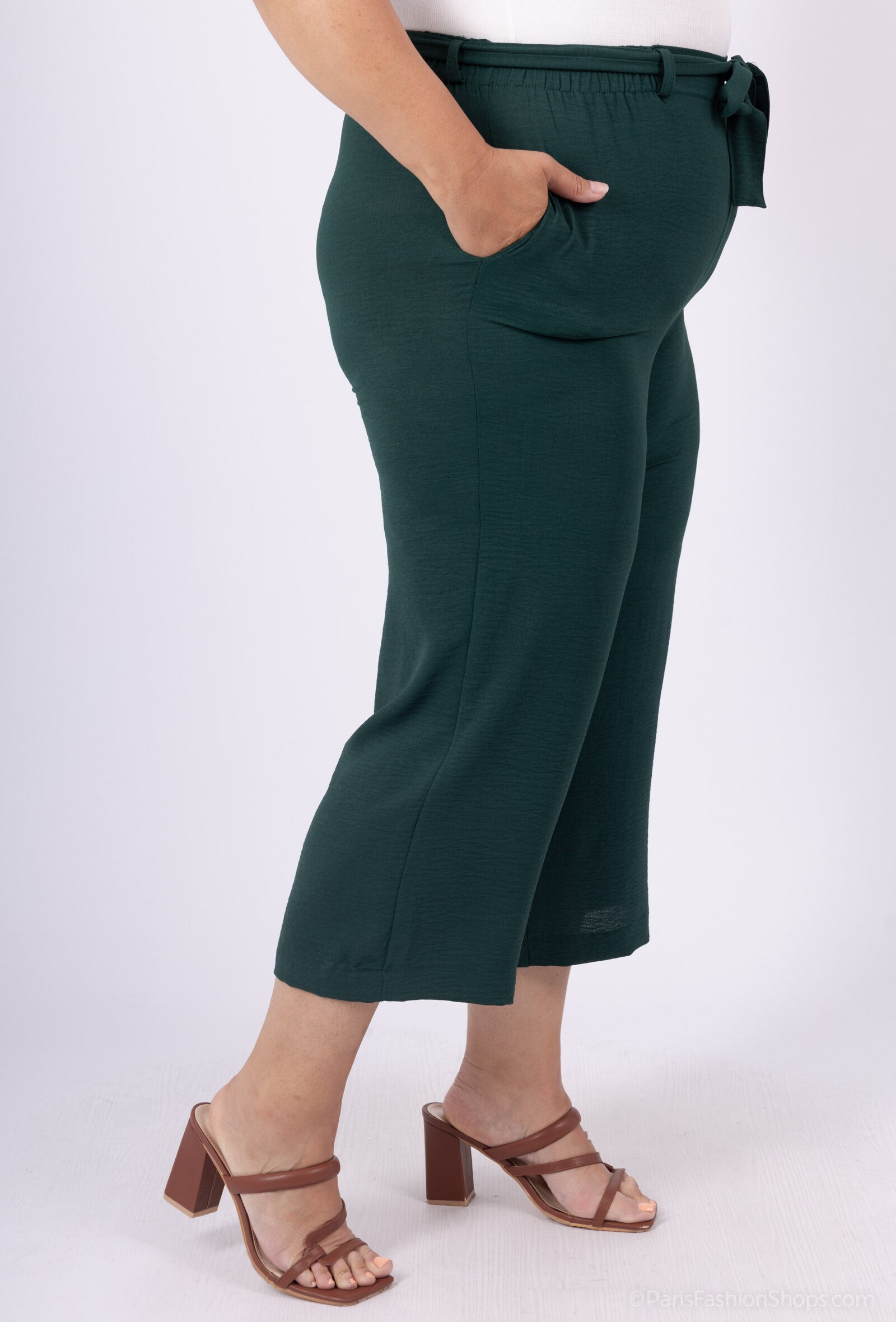 Cropped pants