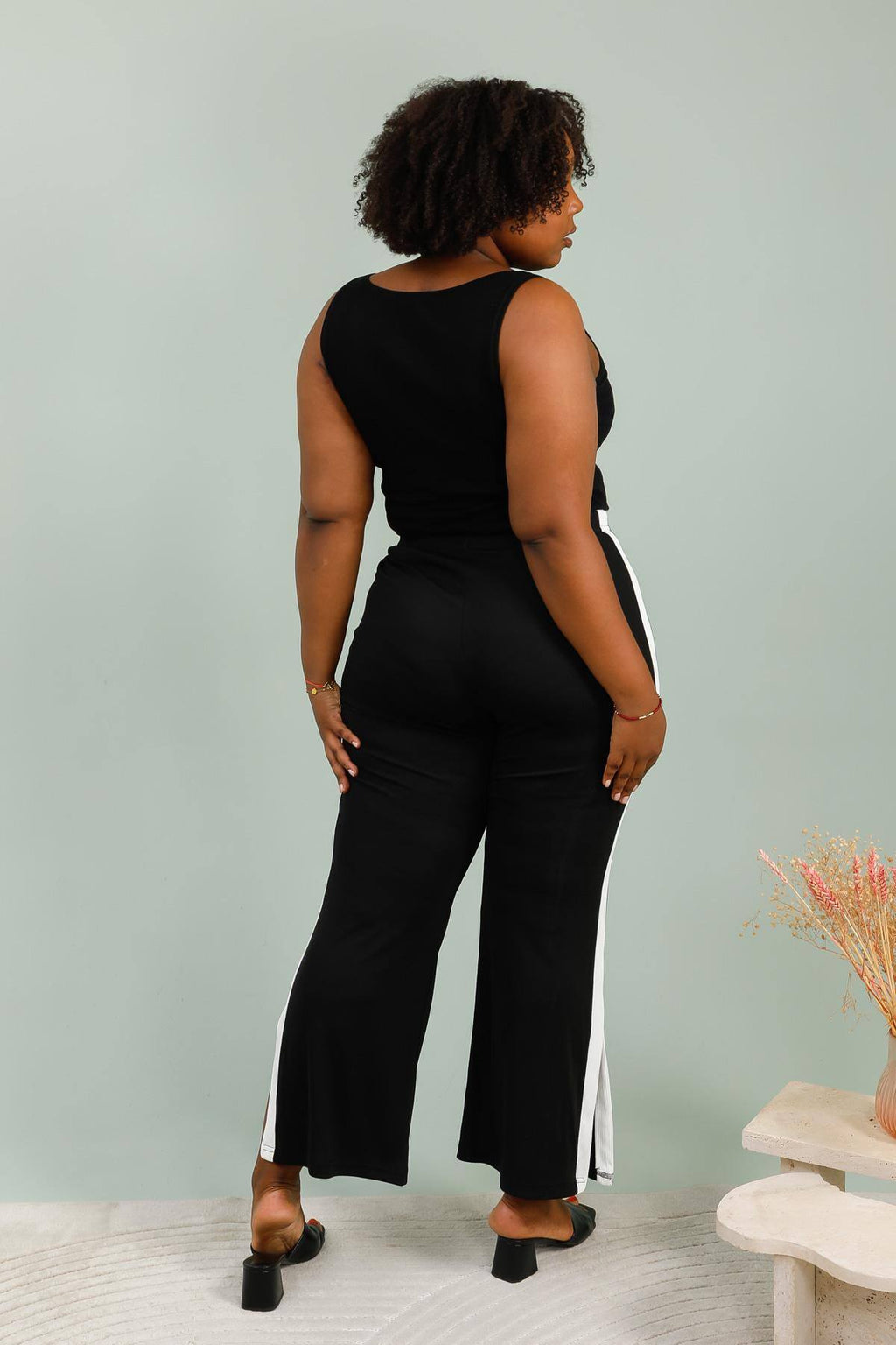 Tvåfärgade elastiska storleksbyxor med sidodel och splittersöm i Stor Storlek