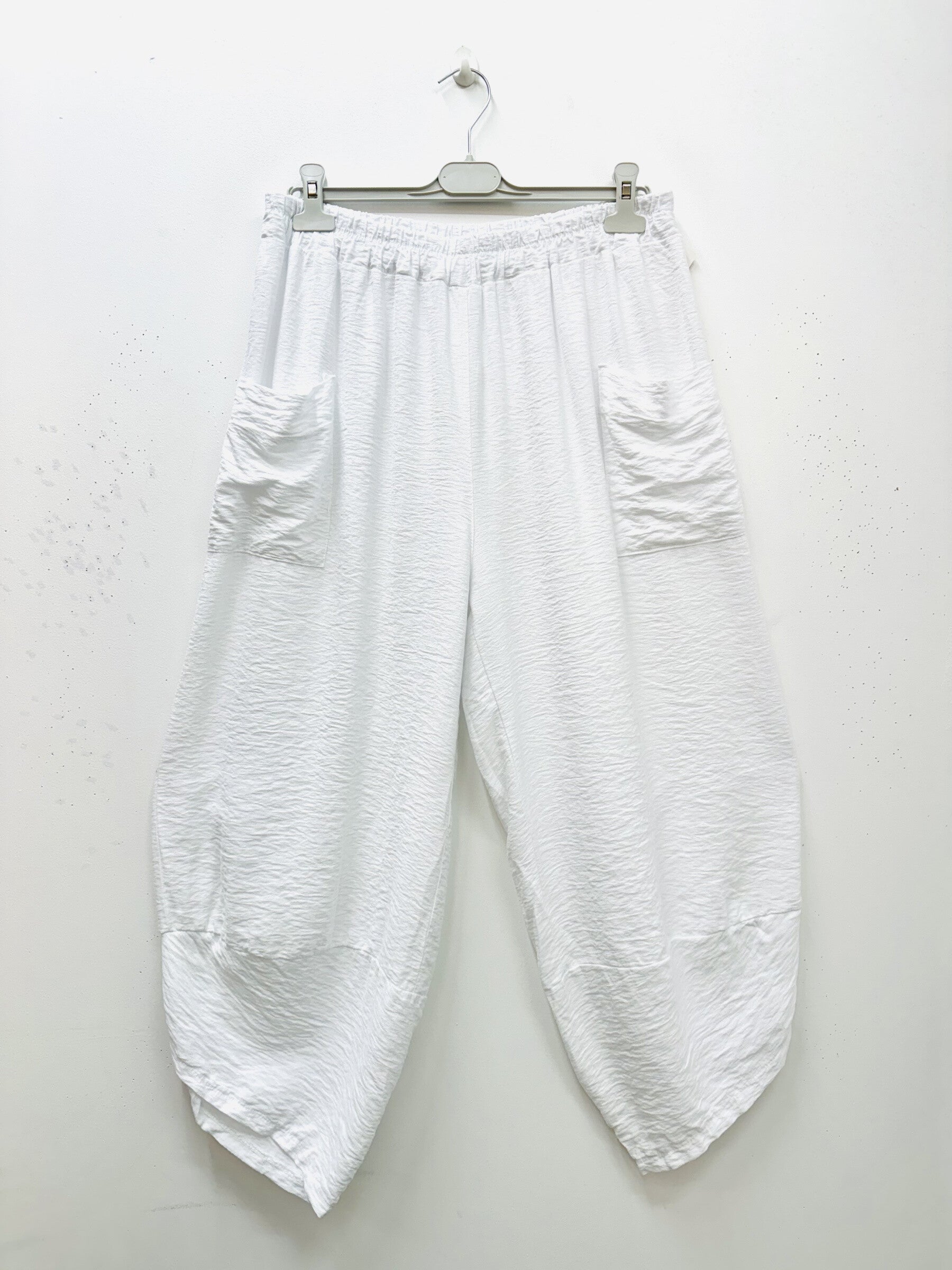 Plus Size Viskos Crepe Cargo Byxor