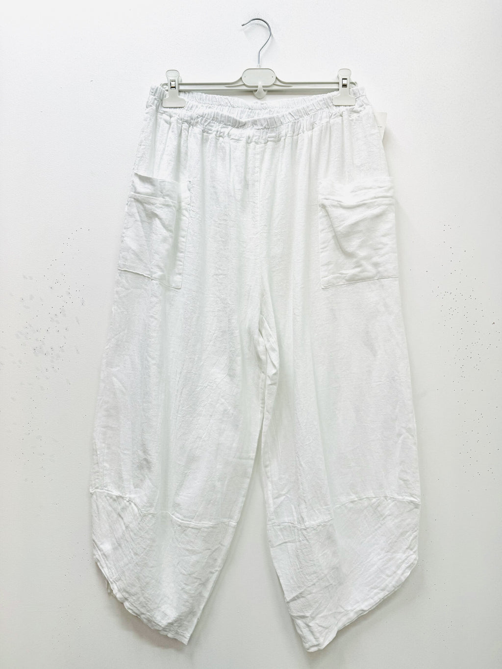 Cropped pants
