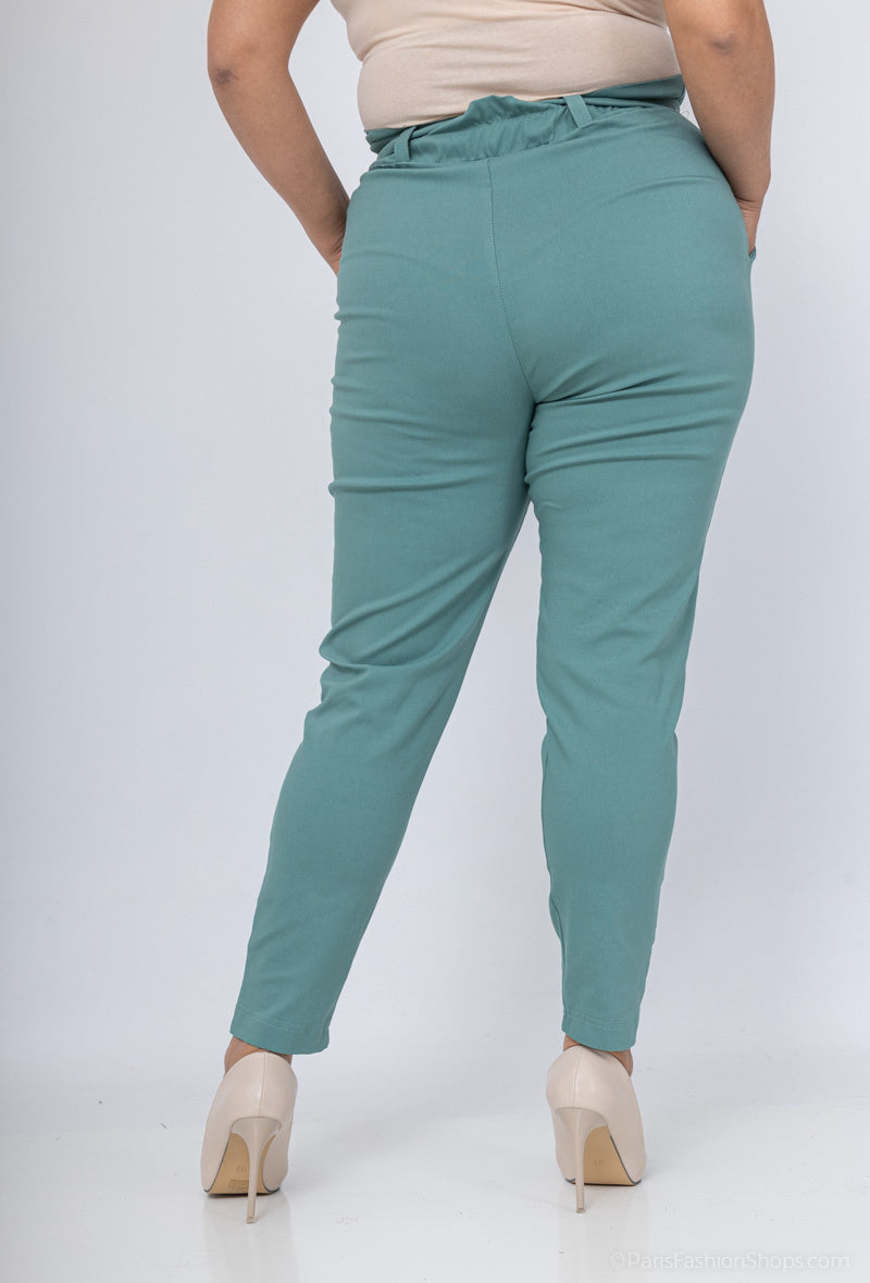 Plus Size Bältesbyxor med Samlad Midja