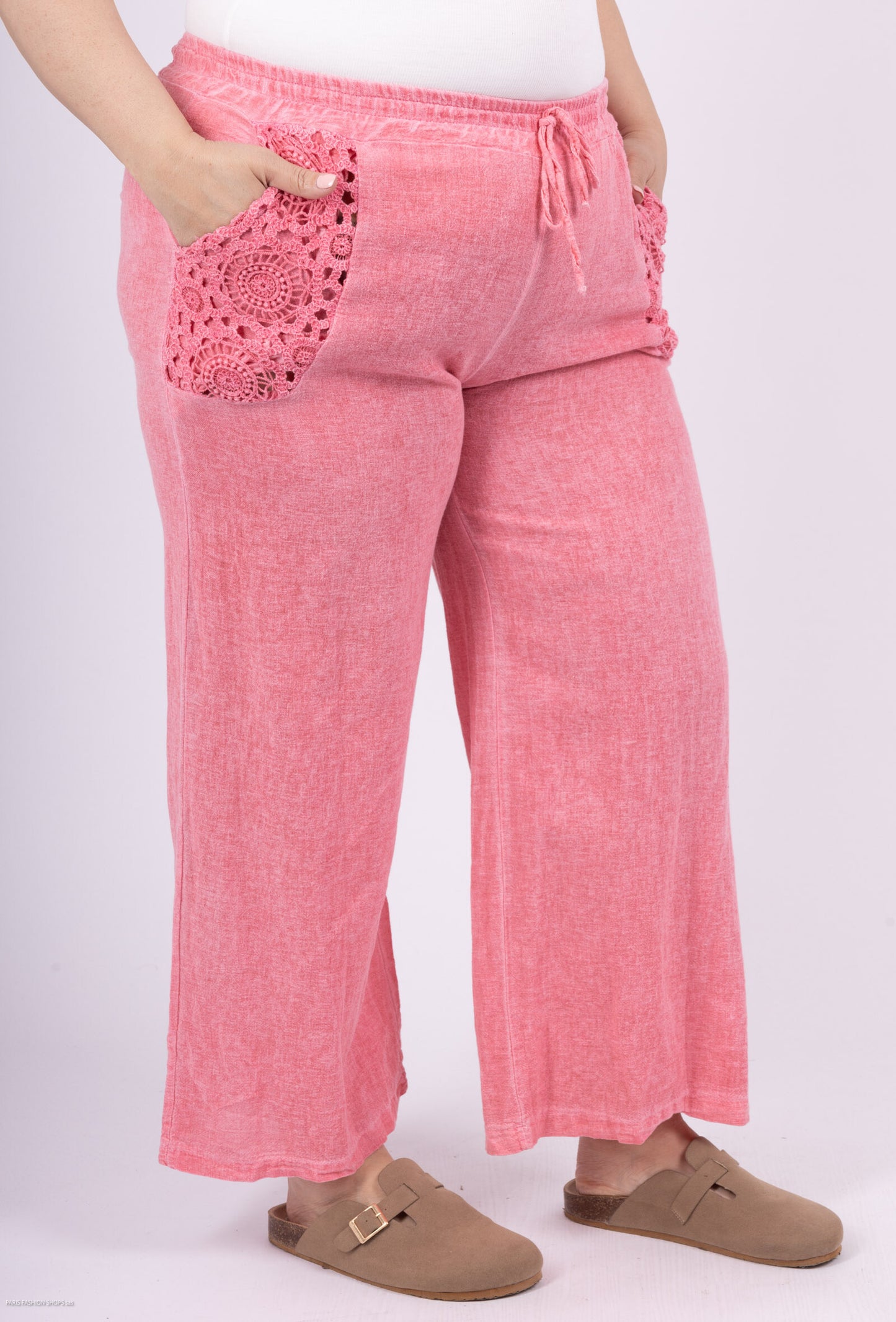 Plus Size Light cotton & linen pants with lace details on the pockets