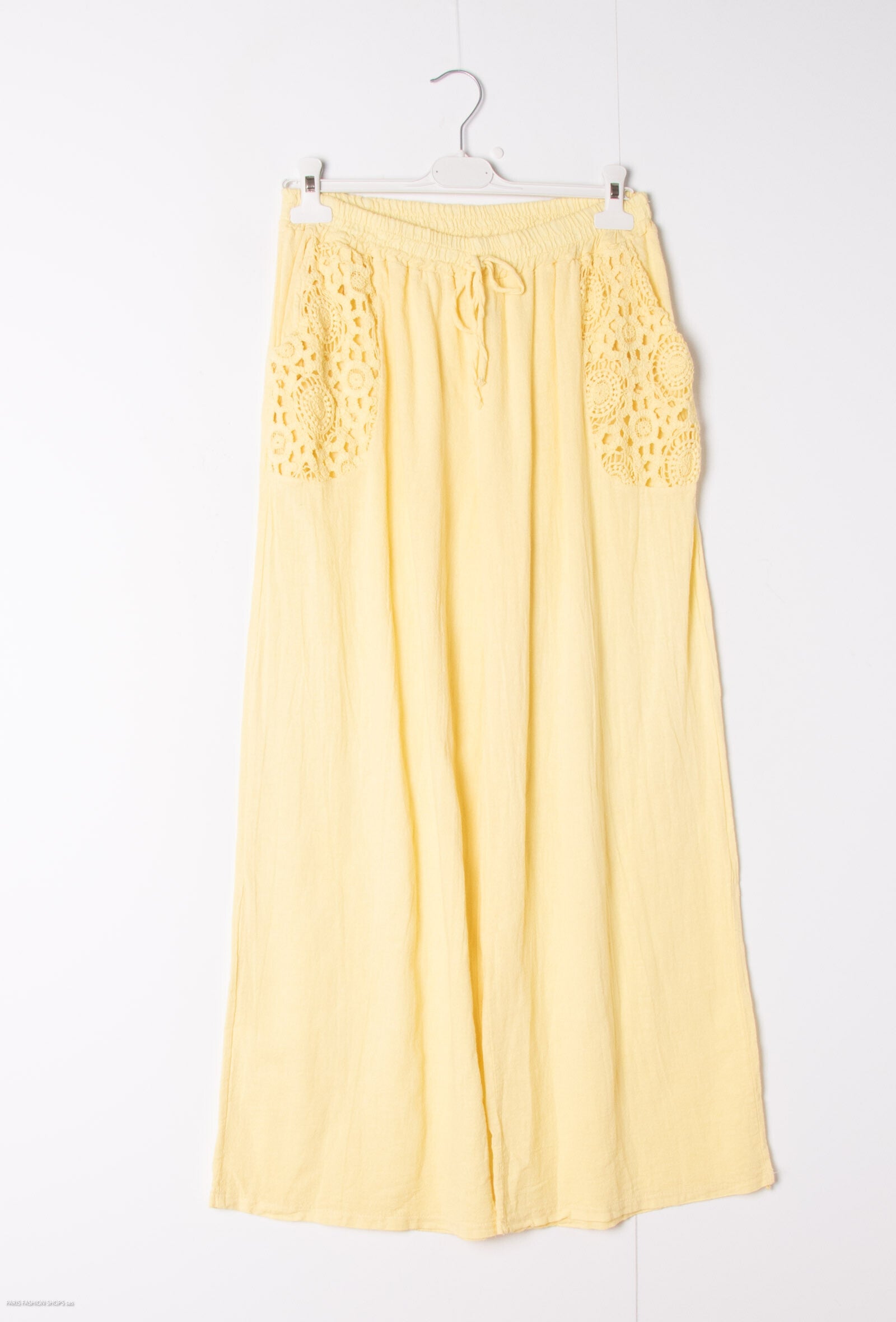 Plus Size Light cotton & linen pants with lace details on the pockets