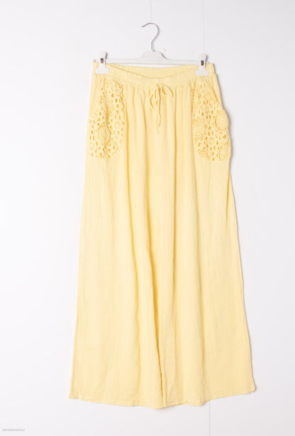 Plus Size Light cotton & linen pants with lace details on the pockets