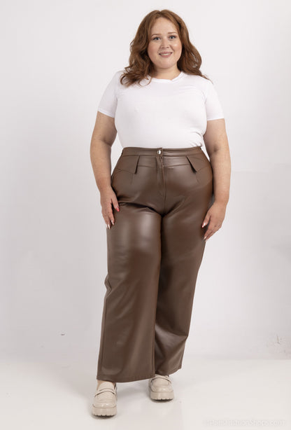 Plus Size faux leather pants