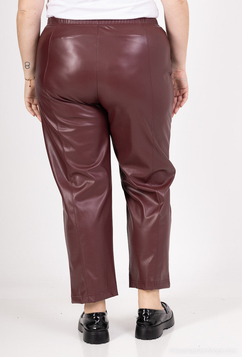 Plus Size Stretchbyxor med konstläderdetaljer
