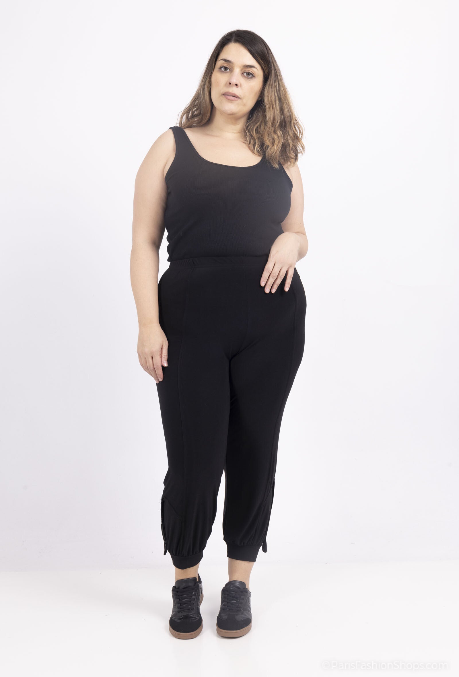 Plus Size Stretchbyxor med knappar