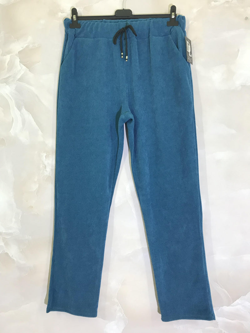 Plus Size Velvetbyxor med dragsko och fickor