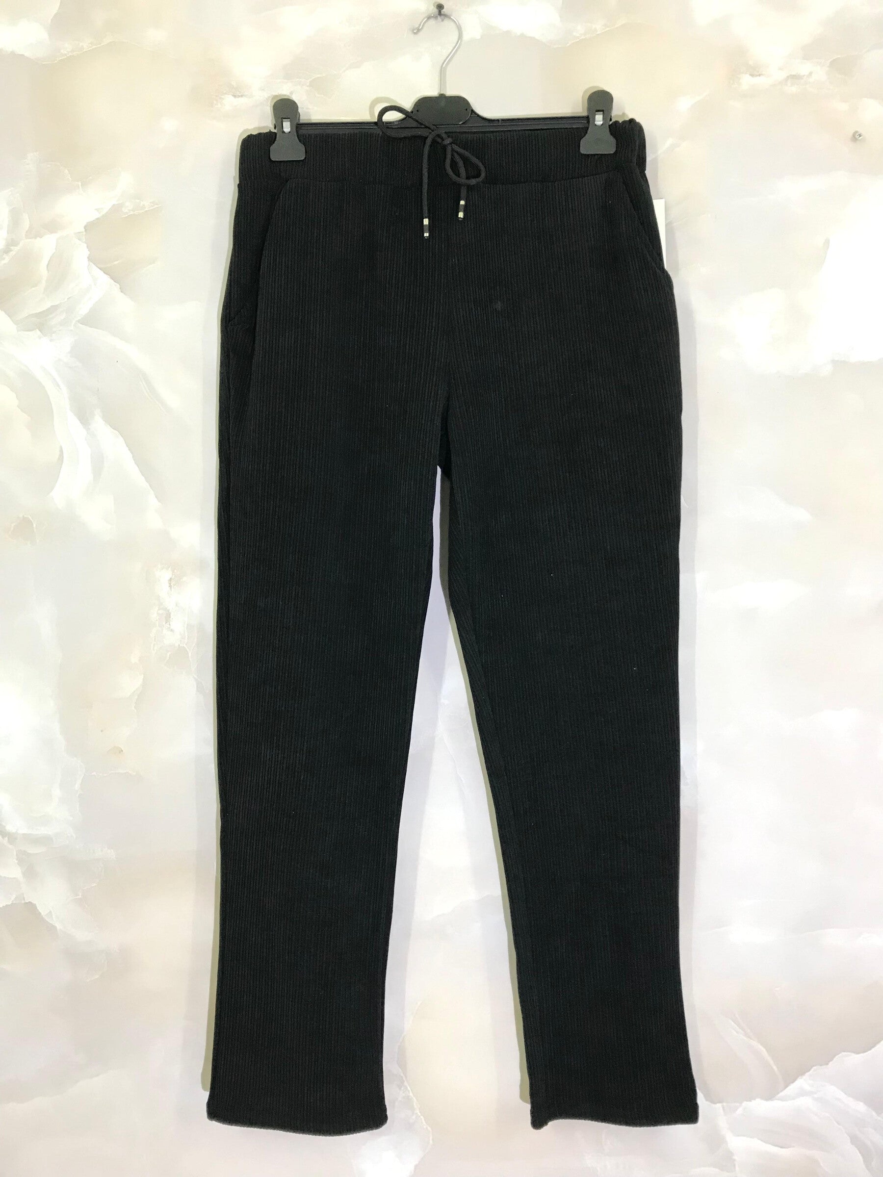 Plus Size Velvet pants with tightening cord and pockets